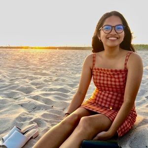 Meet your Posher, Aleana